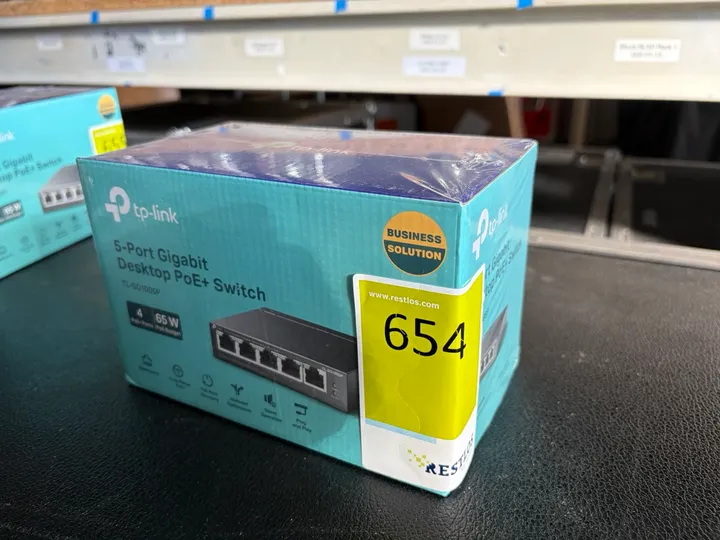 5 Port Gigabit Desktop PoE Switch